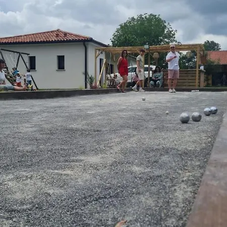 Villa Jacuzzi, Terrain De Petanque Et Aire De Jeux Vue Sur Les Pyrenees *